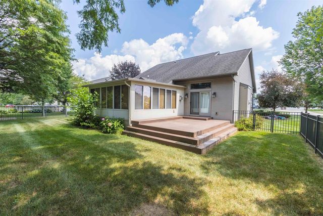 2365 Flagstone Drive, Flushing, MI 48433