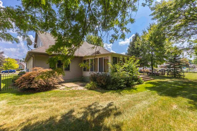 2365 Flagstone Drive, Flushing, MI 48433