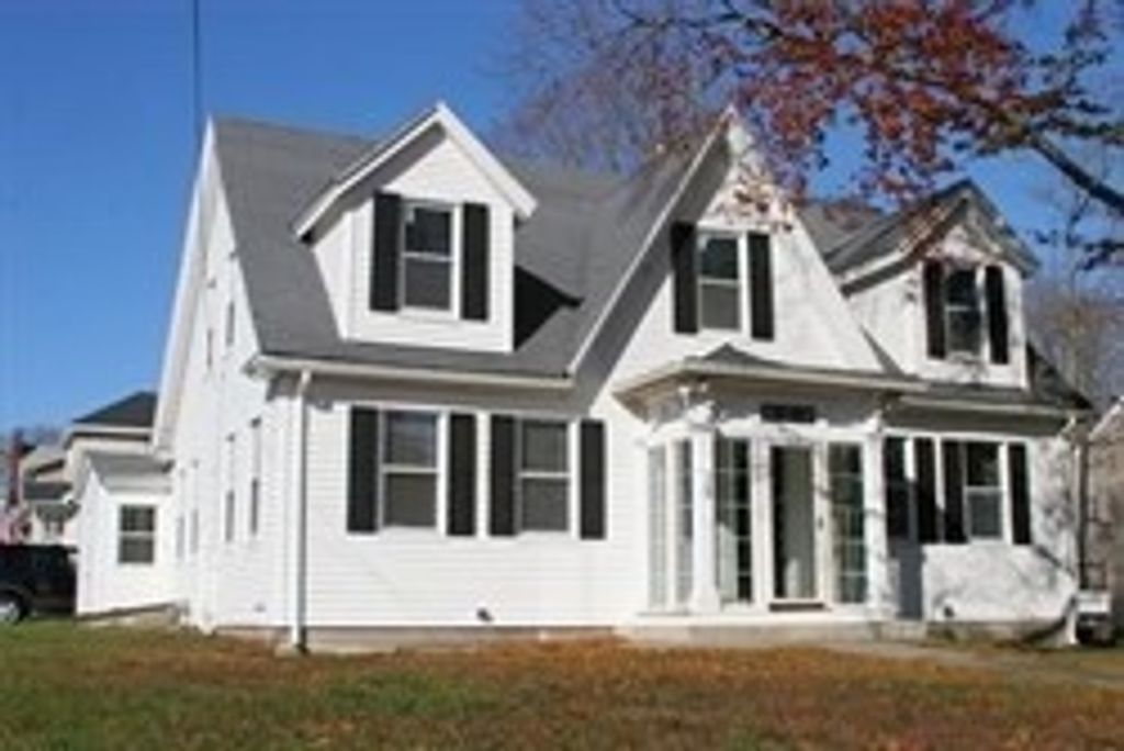 109 Pond Street 109, Weymouth, MA 02190