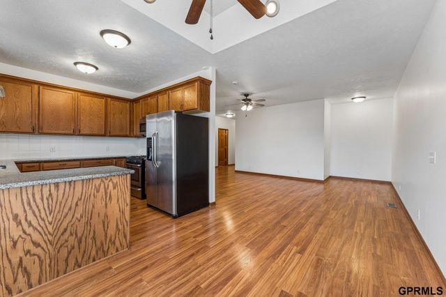 7809 S 22 Avenue, Bellevue, NE 68147