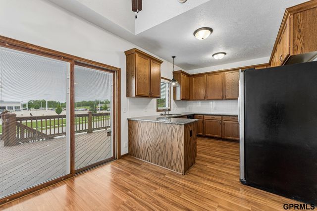 7809 S 22 Avenue, Bellevue, NE 68147
