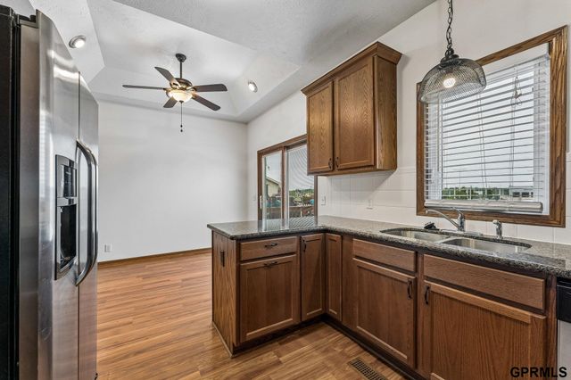 7809 S 22 Avenue, Bellevue, NE 68147
