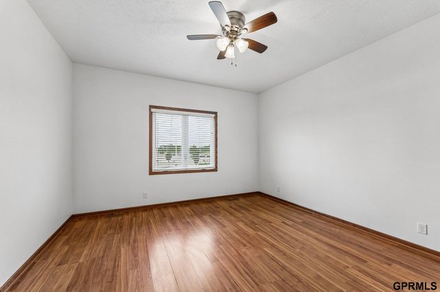 7809 S 22 Avenue, Bellevue, NE 68147