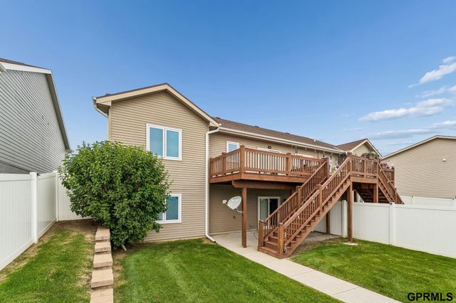 7809 S 22 Avenue, Bellevue, NE 68147
