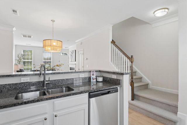 808 Rue Drive, Charleston, SC 29414