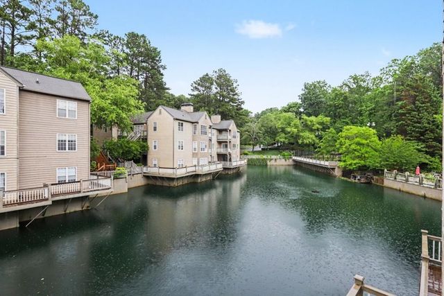 408 Mill Pond Court SE, Smyrna, GA 30082