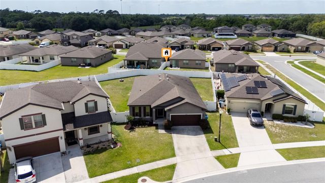 8746 CONOY AVENUE, Polk City, FL 33868