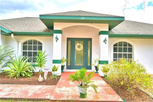 23 Armadillo Road, Frostproof, FL 33843
