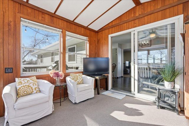 2817 Spring Hill Drive, Stoughton, WI 53589