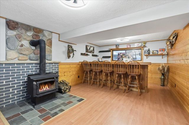 2817 Spring Hill Drive, Stoughton, WI 53589