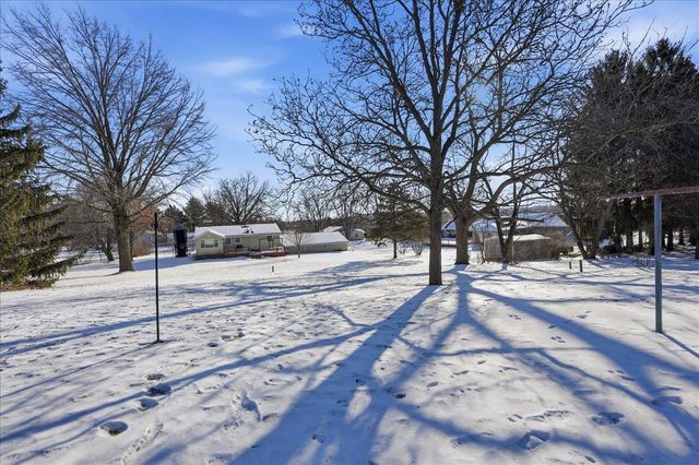2817 Spring Hill Drive, Stoughton, WI 53589