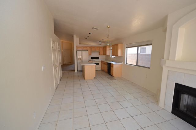 65 N Shadow Creek Place, Tucson, AZ 85748