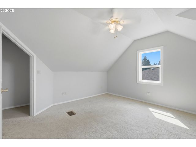 5204 Ne 36th Ave, Portland, OR 97221