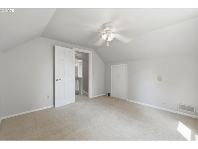 5204 Ne 36th Ave, Portland, OR 97221