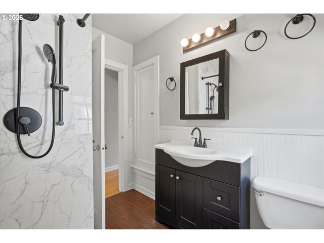 5204 Ne 36th Ave, Portland, OR 97221
