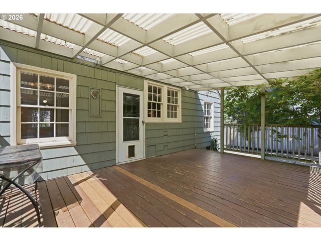5204 Ne 36th Ave, Portland, OR 97221
