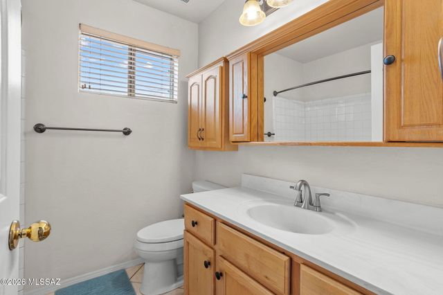 9551 N Crestone Drive, Tucson, AZ 85742