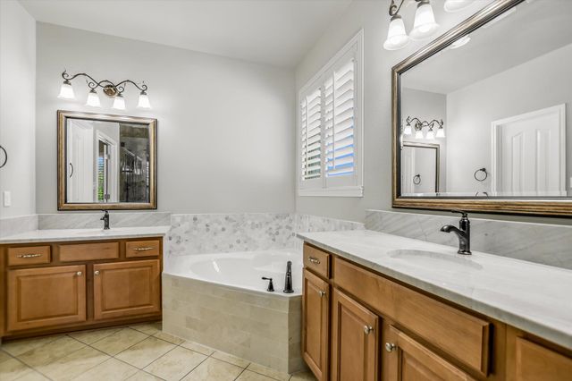 14316 Broadwinged Hawk DR, Austin, TX 78738