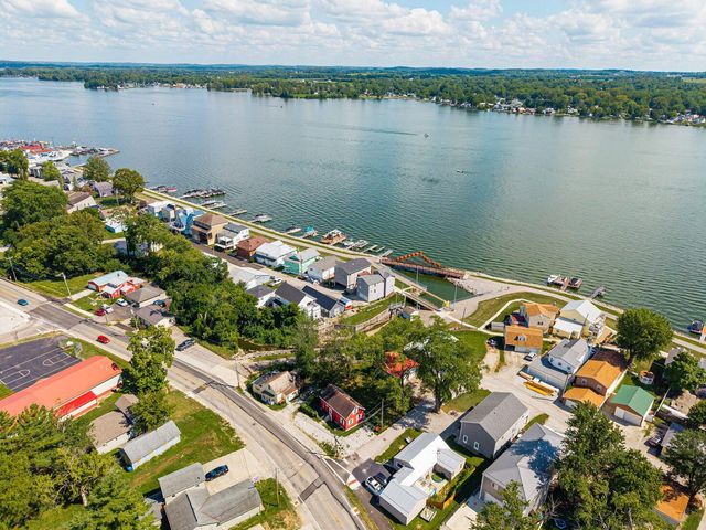 5 Rosebraugh Circle E, Buckeye Lake, OH 43008