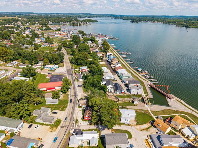 5 Rosebraugh Circle E, Buckeye Lake, OH 43008