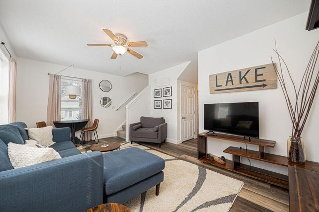 5 Rosebraugh Circle E, Buckeye Lake, OH 43008