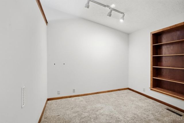 10655 New Biddinger Road, Harrison Twp, OH 45030