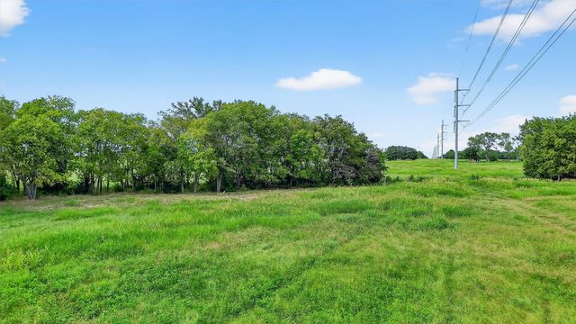 63AC County Road 218, Van Alstyne, TX 75495