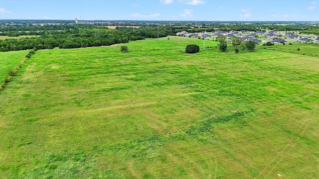 63AC County Road 218, Van Alstyne, TX 75495