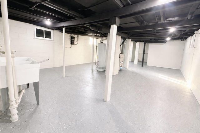 3448 S Illinois AVENUE, Milwaukee, WI 53207