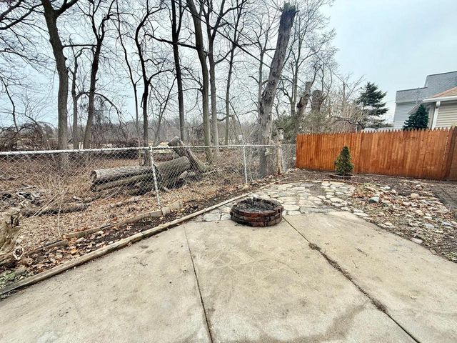 3448 S Illinois AVENUE, Milwaukee, WI 53207