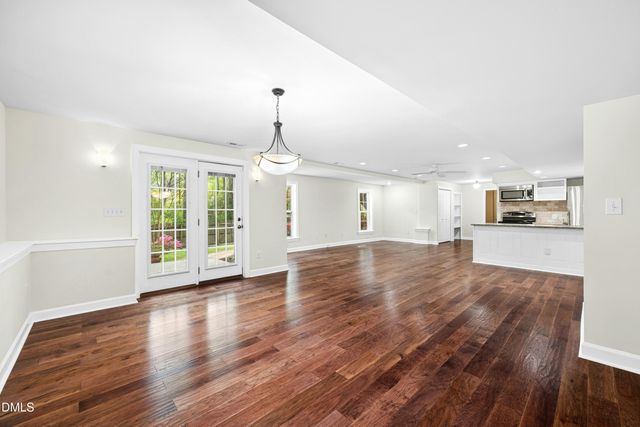 1279 Horsham Way, Apex, NC 27502