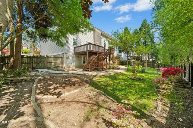 1279 Horsham Way, Apex, NC 27502