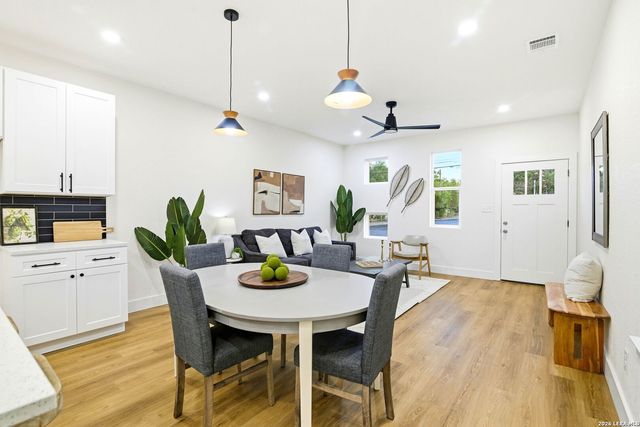 1801 W Southcross Blvd, San Antonio, TX 78211