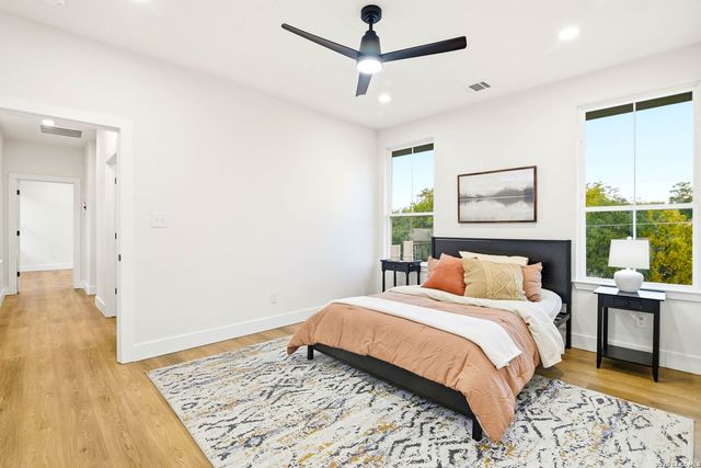 1801 W Southcross Blvd, San Antonio, TX 78211