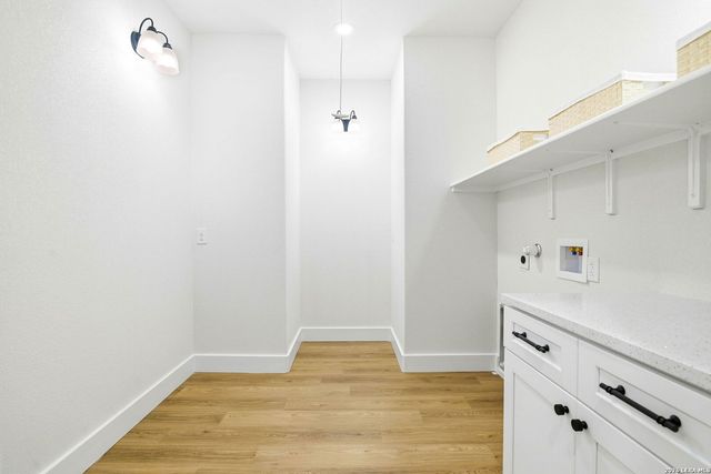 1801 W Southcross Blvd, San Antonio, TX 78211