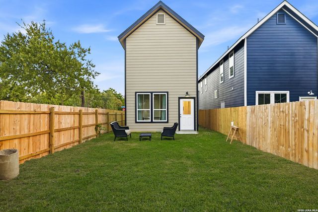 1801 W Southcross Blvd, San Antonio, TX 78211