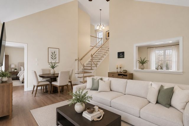 3 Pine Hill Way 3, Harvard, MA 01451