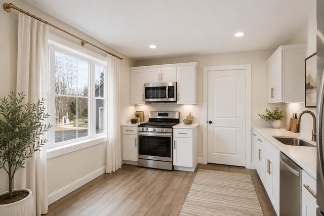 3 Pine Hill Way 3, Harvard, MA 01451