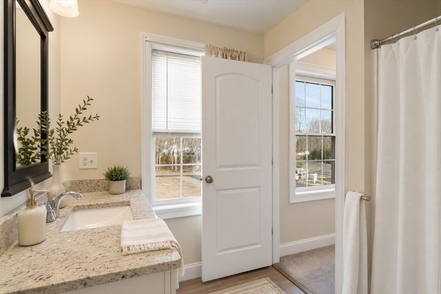 3 Pine Hill Way 3, Harvard, MA 01451