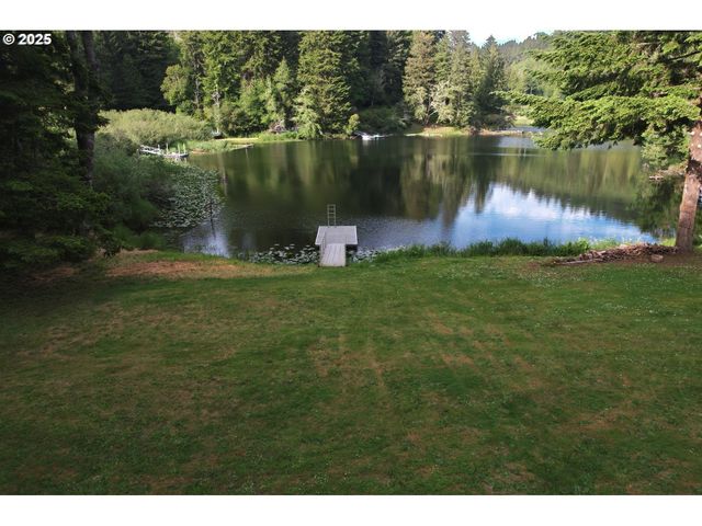 89349 RUSTIC Ln, Florence, OR 97439