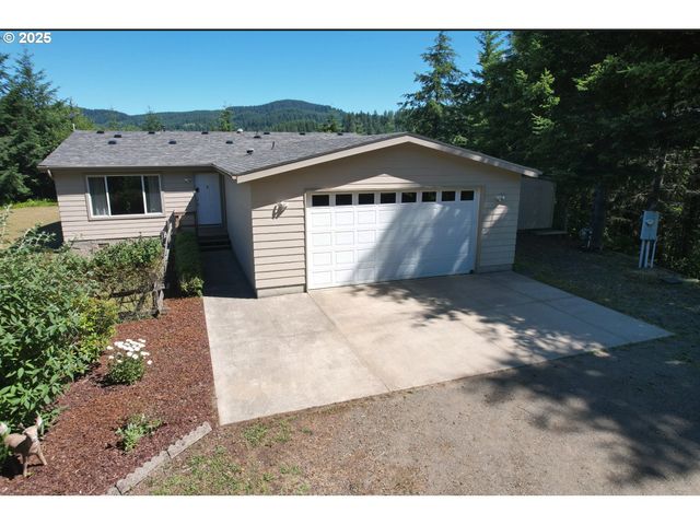 89349 RUSTIC Ln, Florence, OR 97439