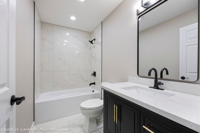 1247 Scoville Avenue, Berwyn, IL 60402