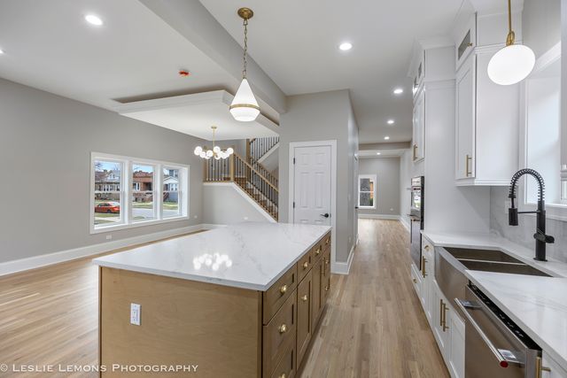 1247 Scoville Avenue, Berwyn, IL 60402