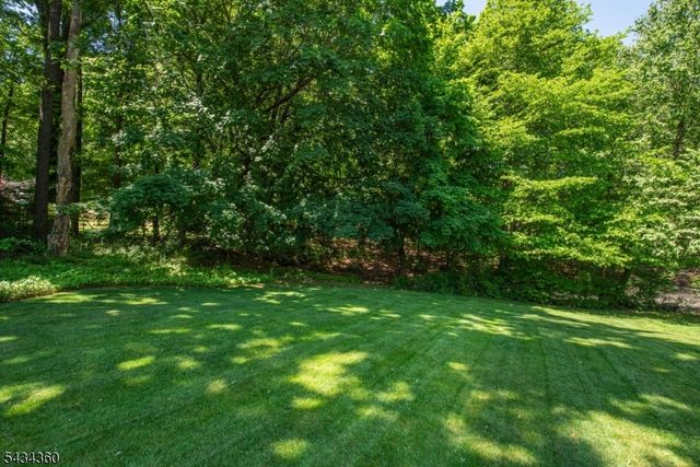 31 Clairview Rd, Parsippany-troy Hills Twp., NJ 07834