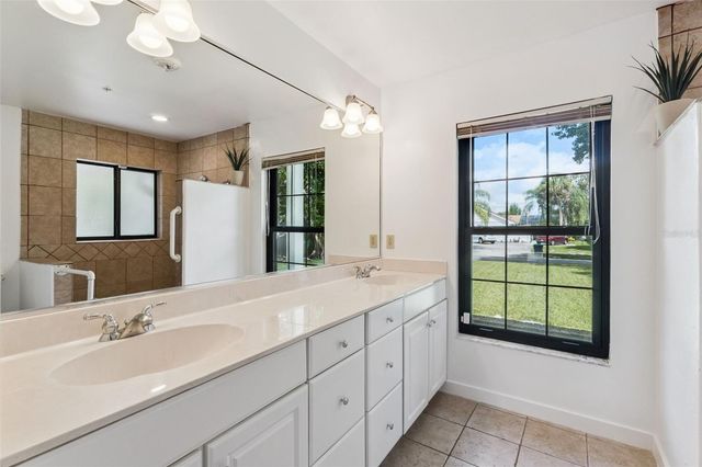6102 SAND PINES ESTATES BOULEVARD, Orlando, FL 32819