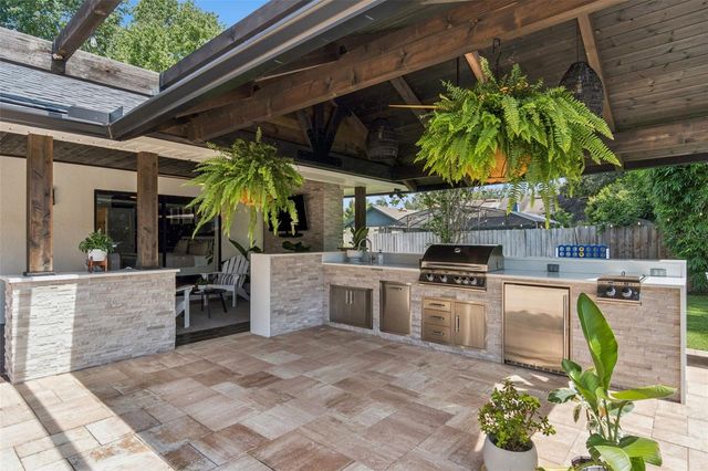 6102 SAND PINES ESTATES BOULEVARD, Orlando, FL 32819