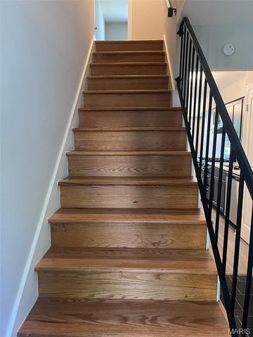 514 Broadmoor Drive, Chesterfield, MO 63017