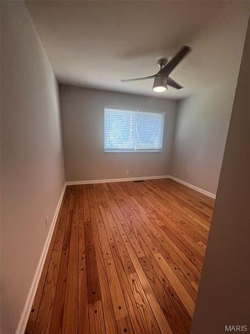 514 Broadmoor Drive, Chesterfield, MO 63017