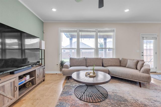 128 Kavanaugh ST, Georgetown, TX 78628