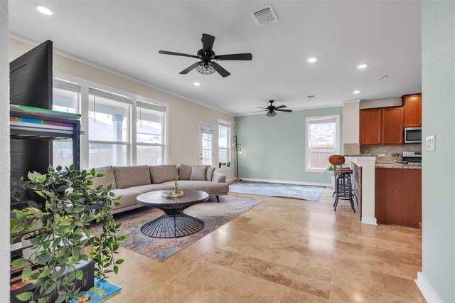 128 Kavanaugh ST, Georgetown, TX 78628